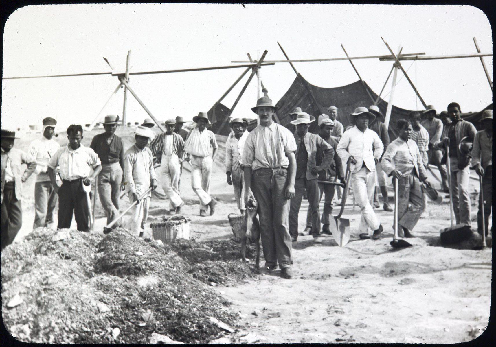 Guano Mining on the Abrolhos Islands