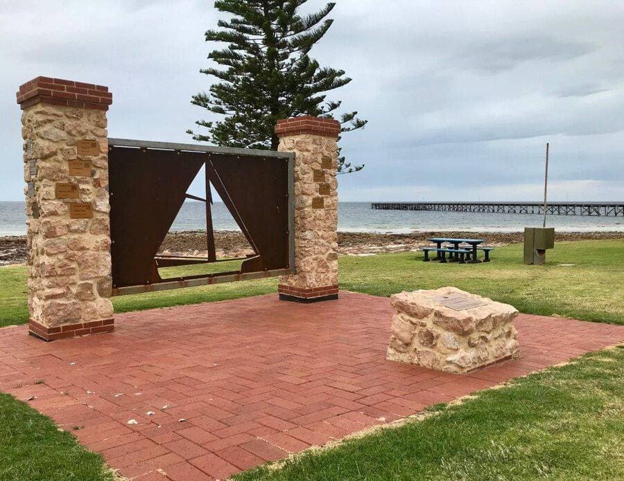Port Hughes, Simms Cove and Moonta Bay Memorial.