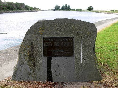 Point Fairy Fishers' Memorial.
